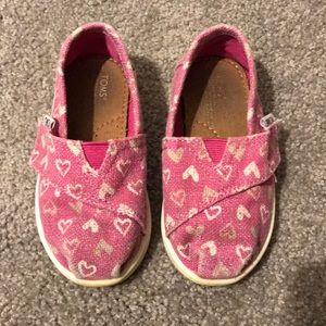 Pink heart toddler girl Toms